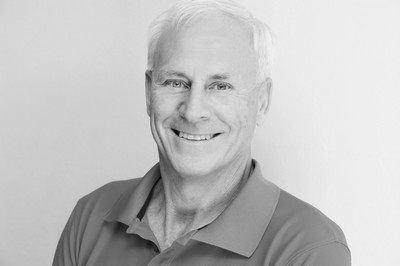 Headshot-John B&W 5762 Headshot-John B&W 5762